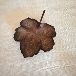 Vintage bronze leaf trinket tray with feet 5”